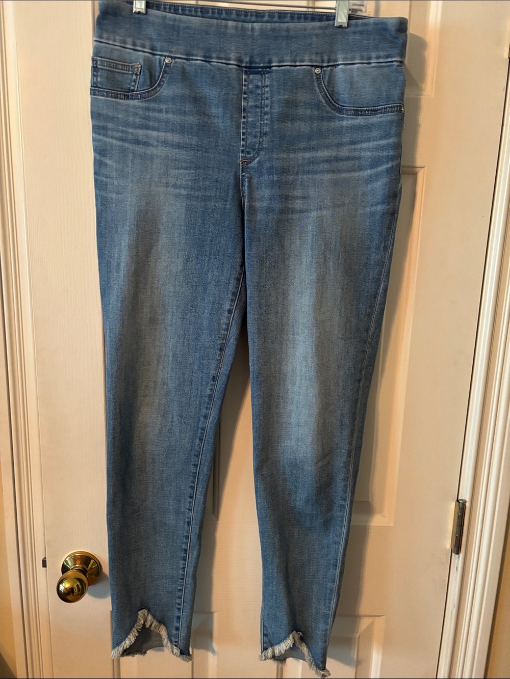 Chico's Light Blue Skinny Jeans with Frayed Hem